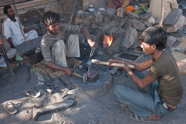 India_JanFeb_10_Jaisalmer_6901.jpg - Blacksmiths