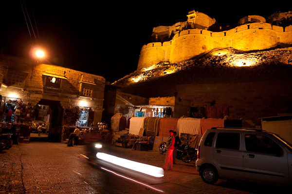 India_JanFeb_10_Jaisalmer_7006.jpg - Jaisalmer Fort at night