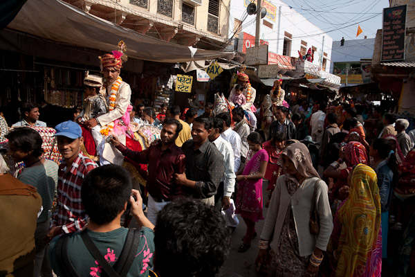 India_JanFeb_10_Pushkar_5624.jpg - Another parade