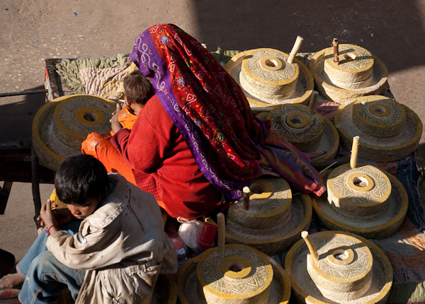 India_JanFeb_10_Pushkar_5907.jpg - Millstone seller