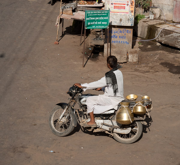 India_JanFeb_10_Pushkar_5998.jpg - Milk seller from where I ate breakfast