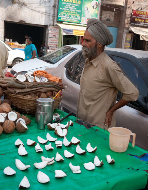 _DSC0963.jpg - Coconut seller.  5 rupees (ten cents) each
