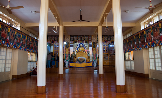 _DSC0231.jpg - The room where the Dalhi Lama teaches at the  Dalhi Lama Temple