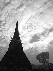 Thailand_OctNovDec_2010_Ayutthaya_Infrared_2524