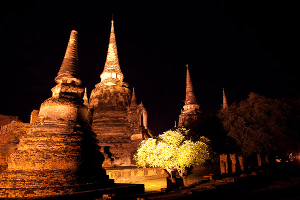 Thailand_OctNovDec_2010_Ayutthaya_6835.jpg