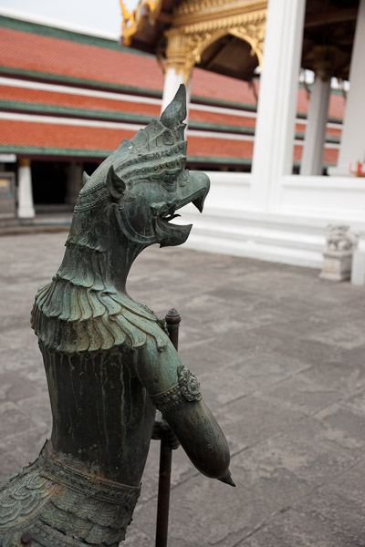 Thailnd_Bangkok_OctNovDec_2010_6018.jpg - Griffin