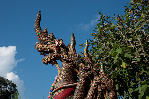 Thailand_Chiang_Mai_OctNovDec_2010_4055.jpg - Seven Headed Serpant