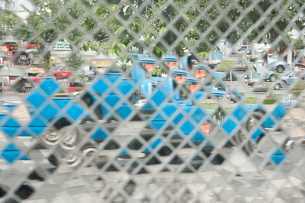 Thailand_Chiang_Mai_OctNovDec_2010_4014.jpg - Blue truck